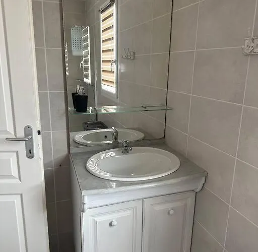 Chez Greg Et Laetitia